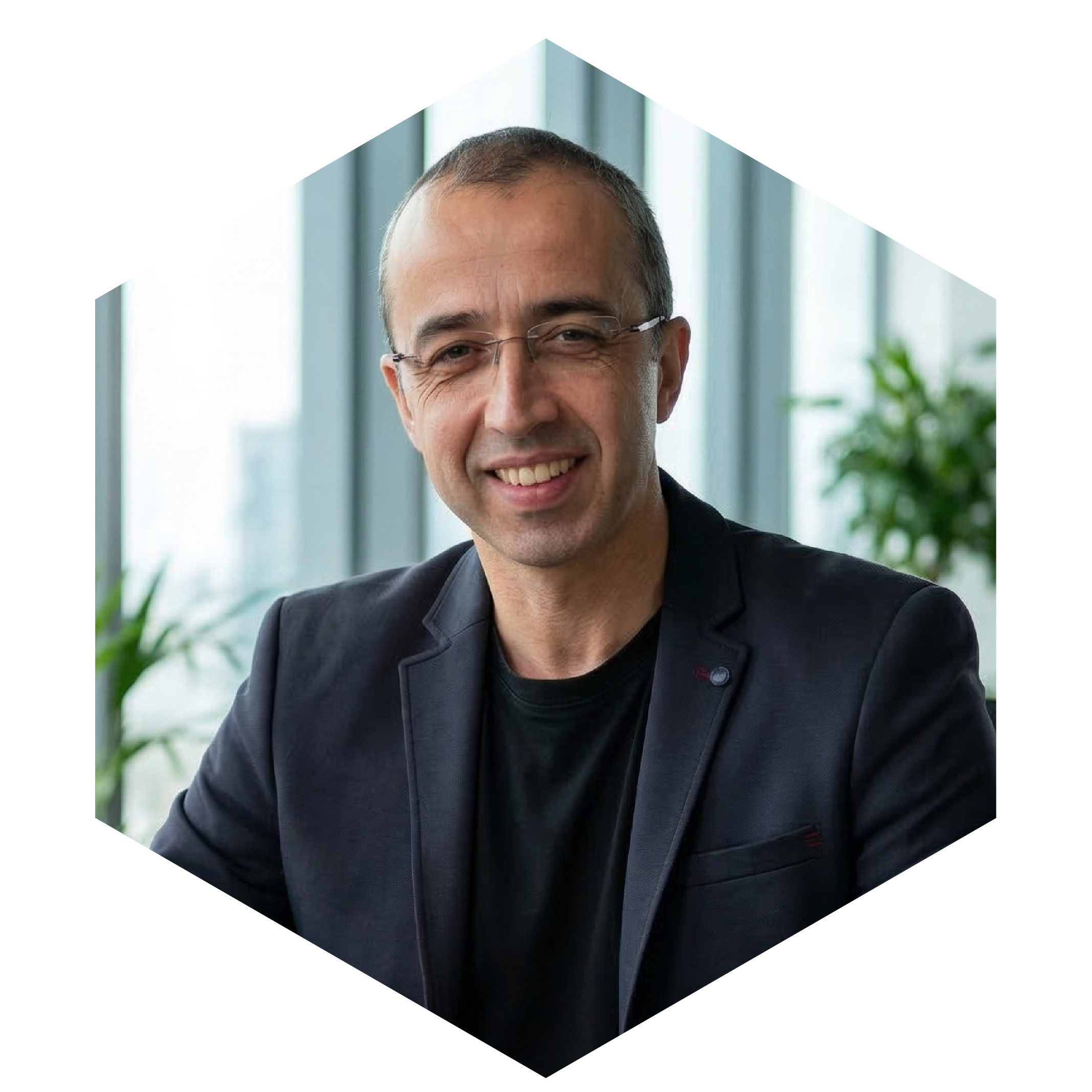 Mariusz Cyman – Agent Ubezpieczeniowy WARTA